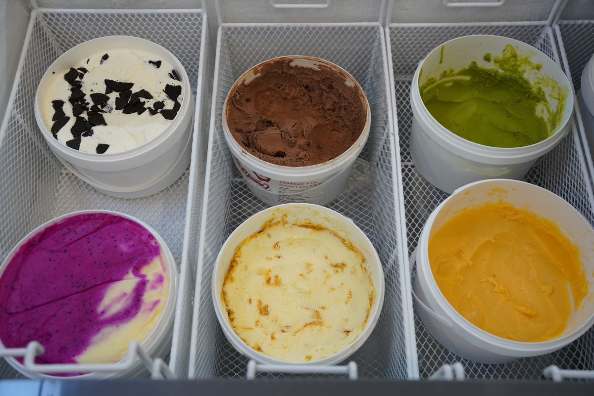 Разнообразие вкусов мороженного.