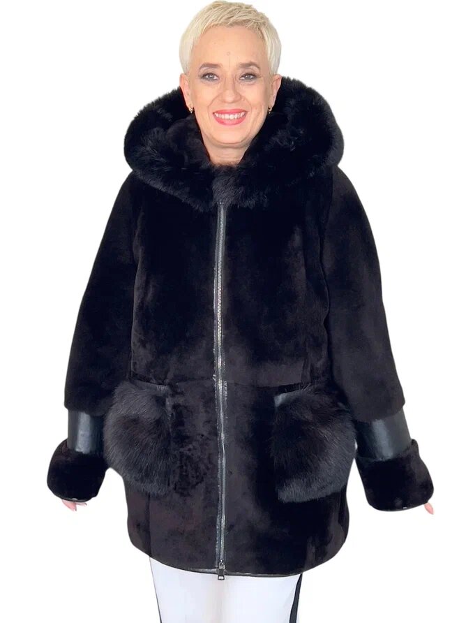 Переделка пальто из овчины и песца в куртку. Ателье Ирины Берзиной.