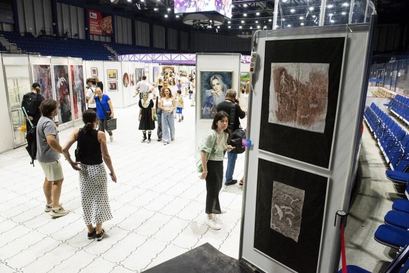 Листайте вправо, чтобы увидеть больше изображений