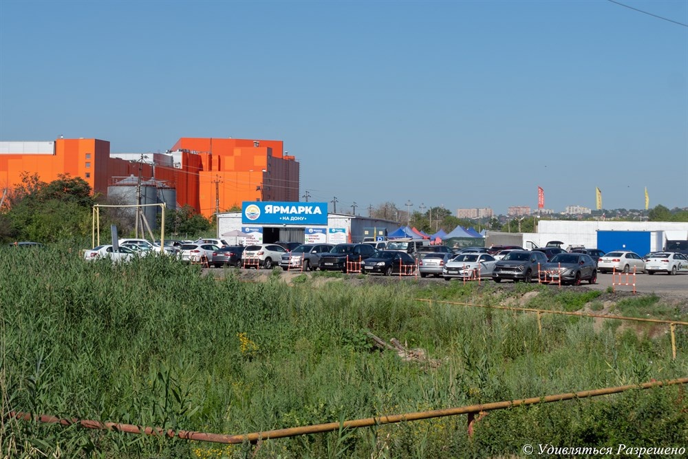 Сегодняшний вид ярмарки из далека