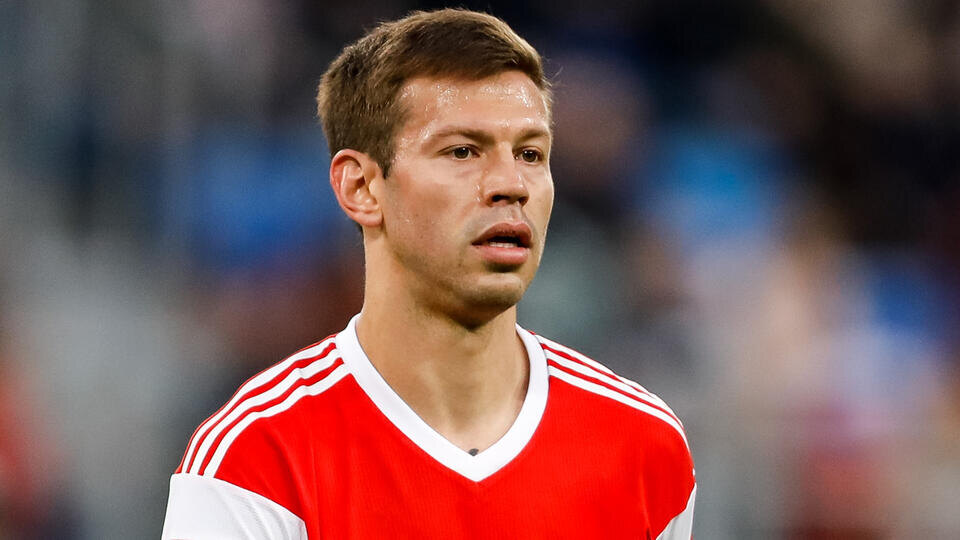     Смолов пошел по пути Кокорина и Мамаева: футболист устроил драку в "Кофемании" www.globallookpress.com/Mike Kireev/ZUMAPRESS.com