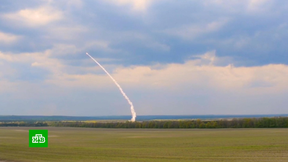    МО РФ: средства ПВО сбили ракету «Нептун» и 371 беспилотник ВСУ