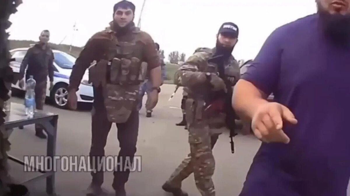  Момент нападения попал на видео. Скрин ТГ-канала "Многонационал"