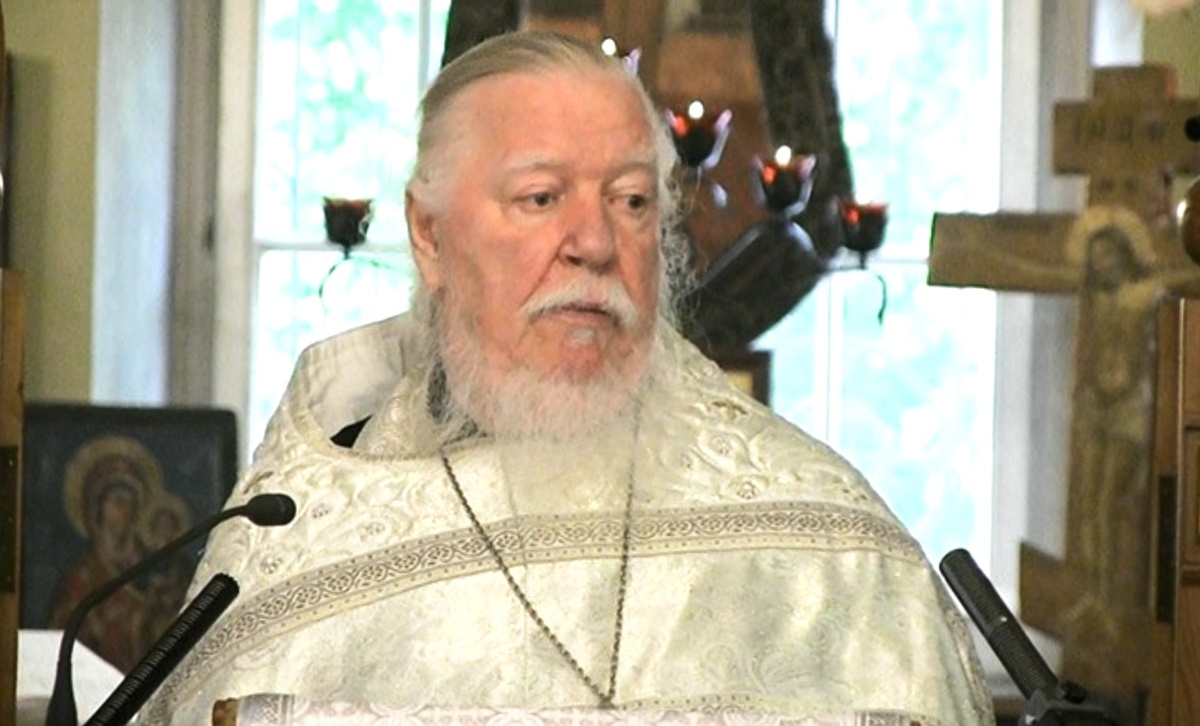 Димитрий Смирнов (07.03.1951 — 21.10.2020 гг.) — протоиерей, церковный и общественный деятель.