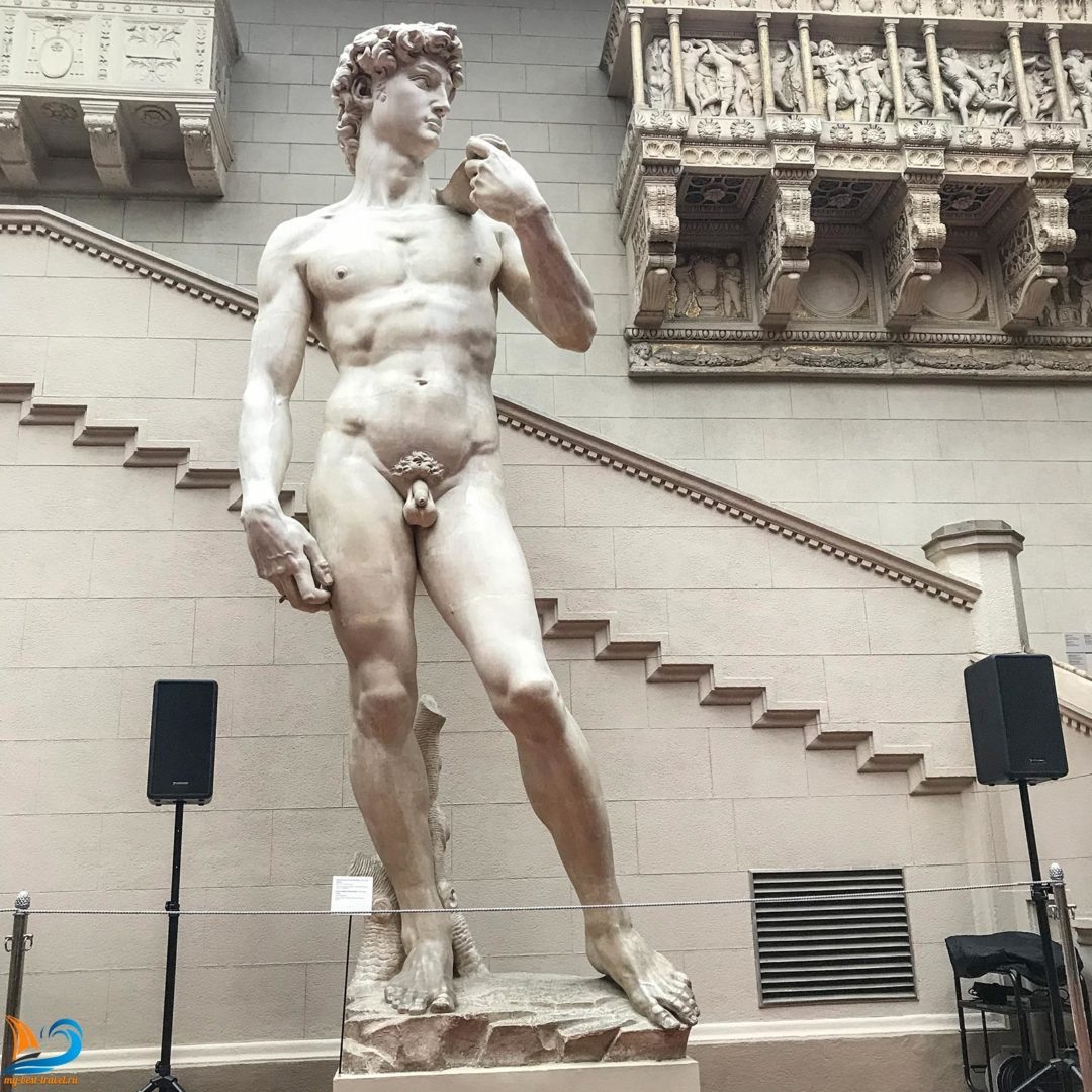 Микела́нджело Буонарро́ти, "Давид"