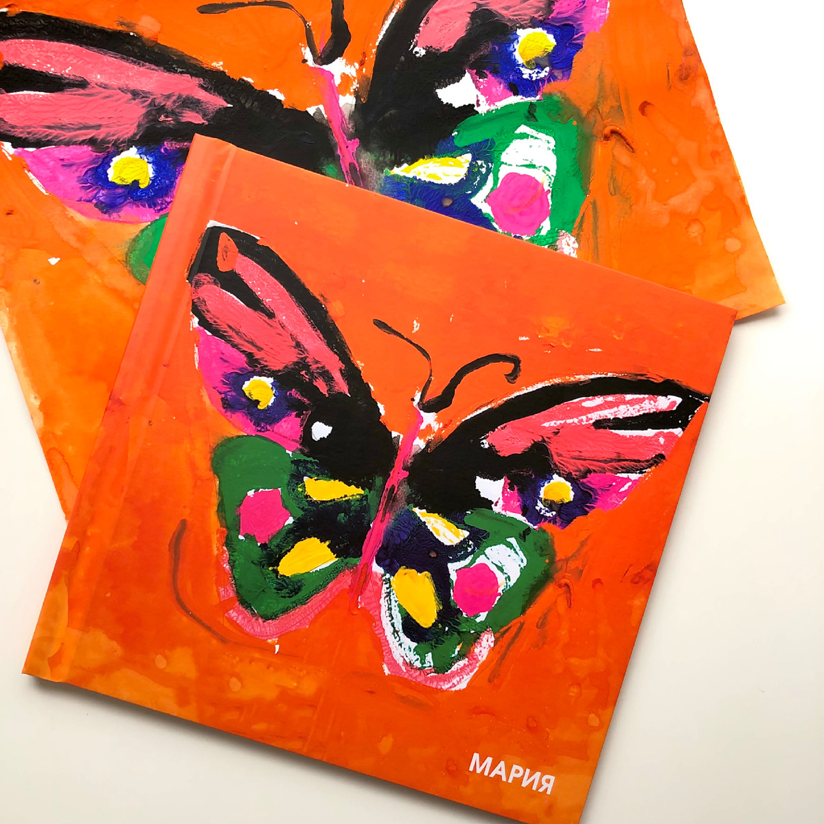 Самый яркий рисунок украсит обложку вашей книги😍