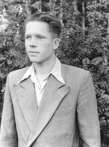 На фото: Вячеслав Алексеевич Богданов (24.09.1937–11.07.1975) – поэт 