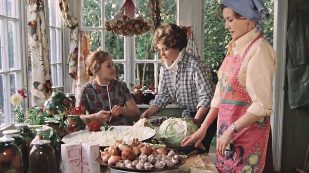 Кадр из фильма "Москва слезам не верит"