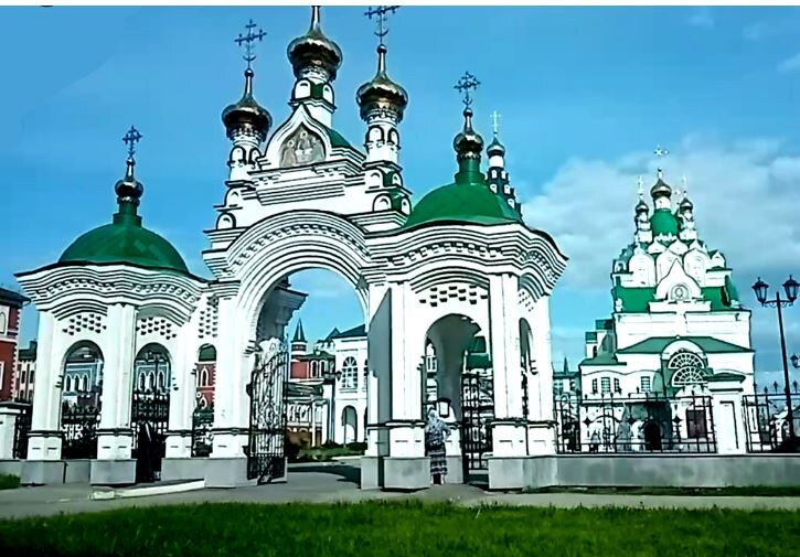 Фото автора. Троицкий собор в Йошкар-Оле 