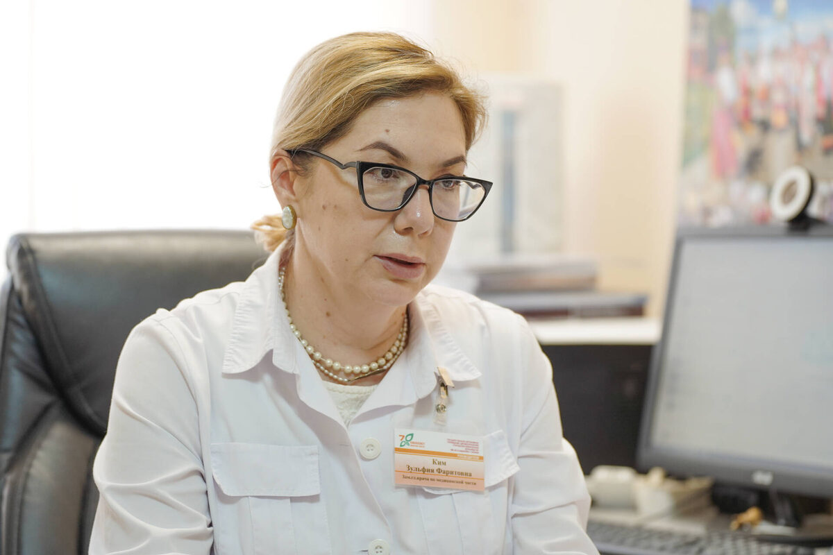 Зульфия Ким: «Самый простой способ обнаружить аритмию – пройти электрокардиографию, но она покажет сердцебиение человека в состоянии пока лишь на протяжении минуты»Фото: © Владимир Васильев / «Татар-информ»