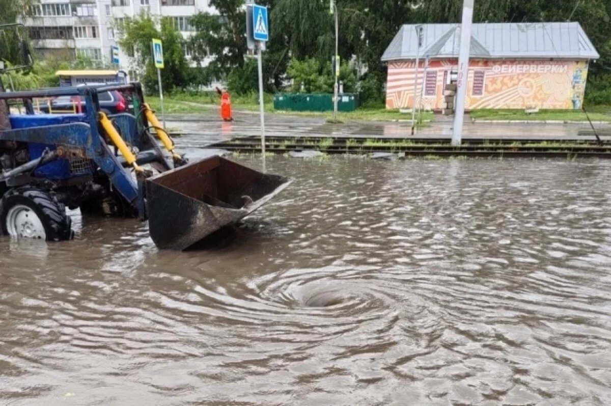    Барнаул подтопило из-за проливных дождей