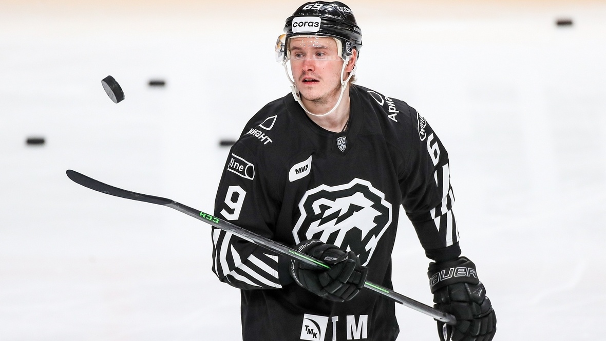    Сергей Шумаков.ХХ «Трактор»