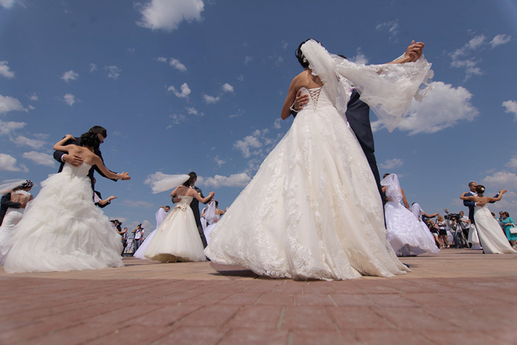    Позиционирование Казани как города женихов, похоже, начало приносить свои плоды.   
Фото: «БИЗНЕС Online»