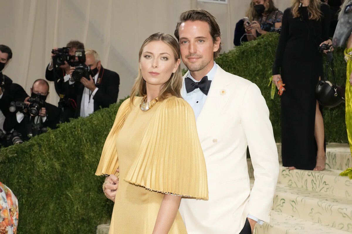 Мария Шарапова,Александр Гилкс  фото из открытых источников