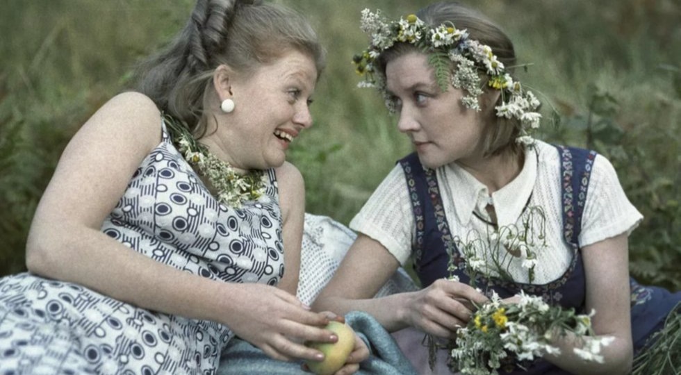 Сталинки в кино: в каких легендарных домах снимали «Москва слезам не верит» и «Любовь и голуби»