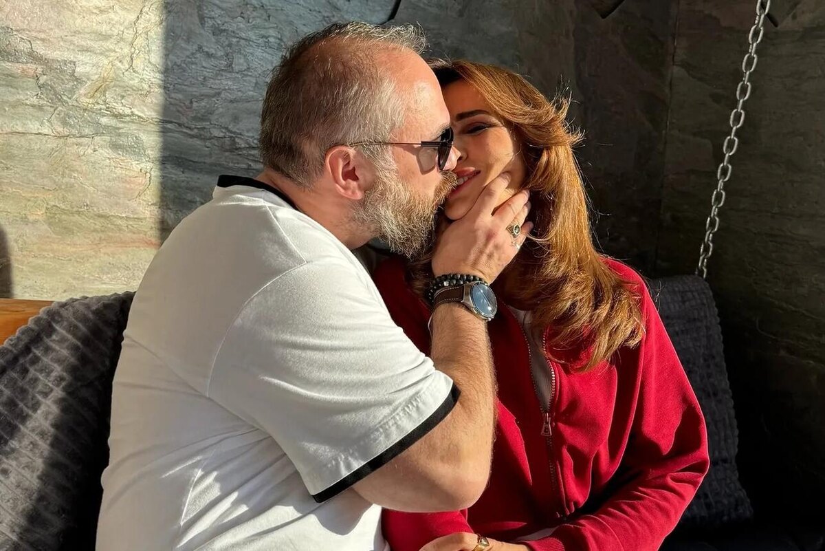    Анфиса Чехова и Александр Златопольский Социальные сети