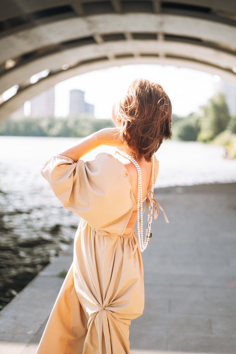 Знакомьтесь, гость моего канала сегодня - Ольга, психотерапевт, стилист, ювелирный терапевт. Оля покажет необычные спортивные стилистические приемы