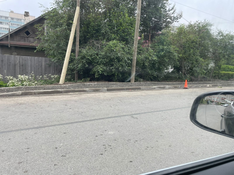    Тротуар с препятствиями переделали в Петрозаводскепаблик ВКонтакте "Подслушано в ПТЗ"