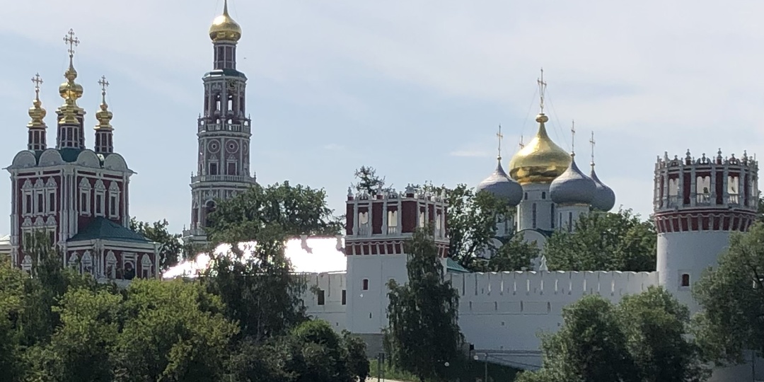 Новодевичий монастырь, жемчужина русского зодчества: путешествие сквозь века