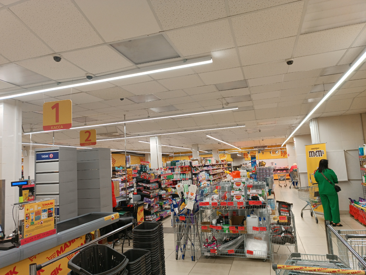 Место для изьятия у народу дених!!)