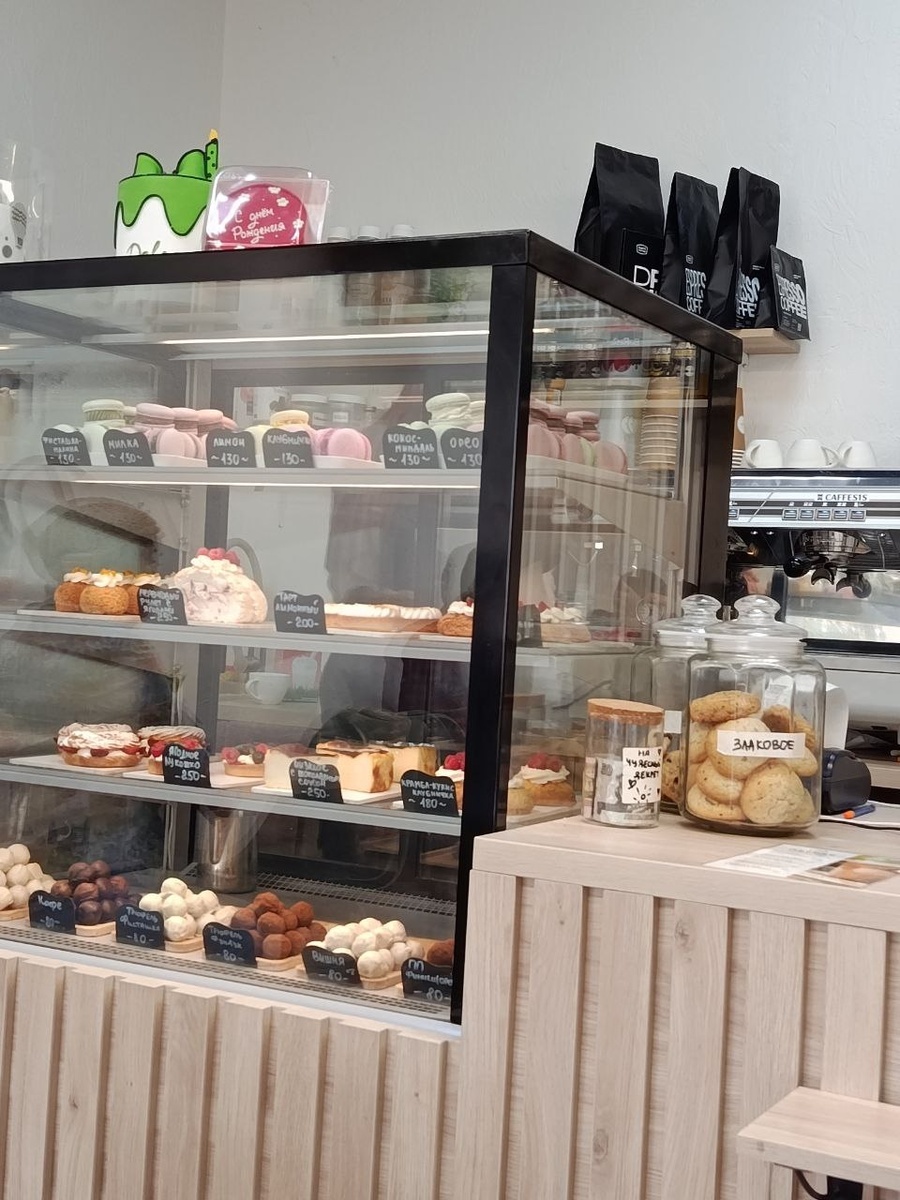 Фото автора. Одна из кофеен моего города