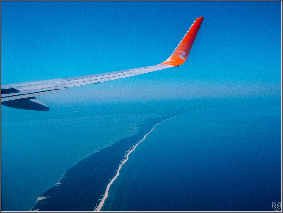 Куршская коса. Вид с самолета. Фото: Михаил Рябинин