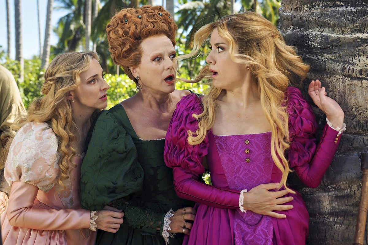 Эмма Суарес, Александра Хименес, Анна Молинер