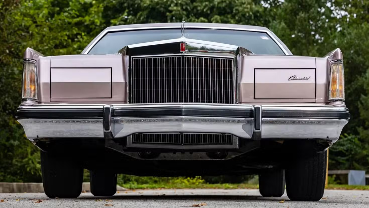 Lincoln Continental