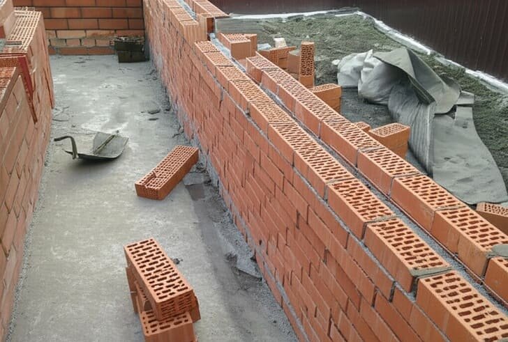    Создано с помощью ИИ