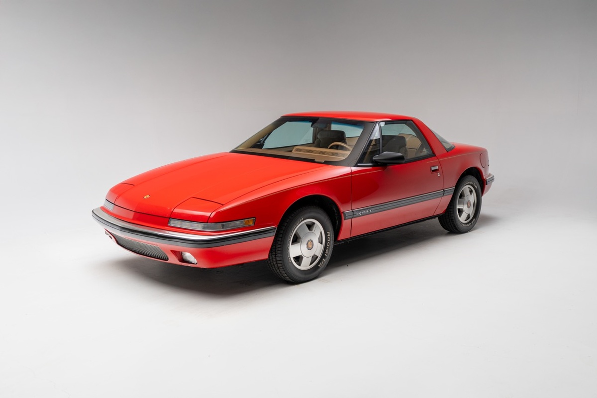 Buick Reatta 1988