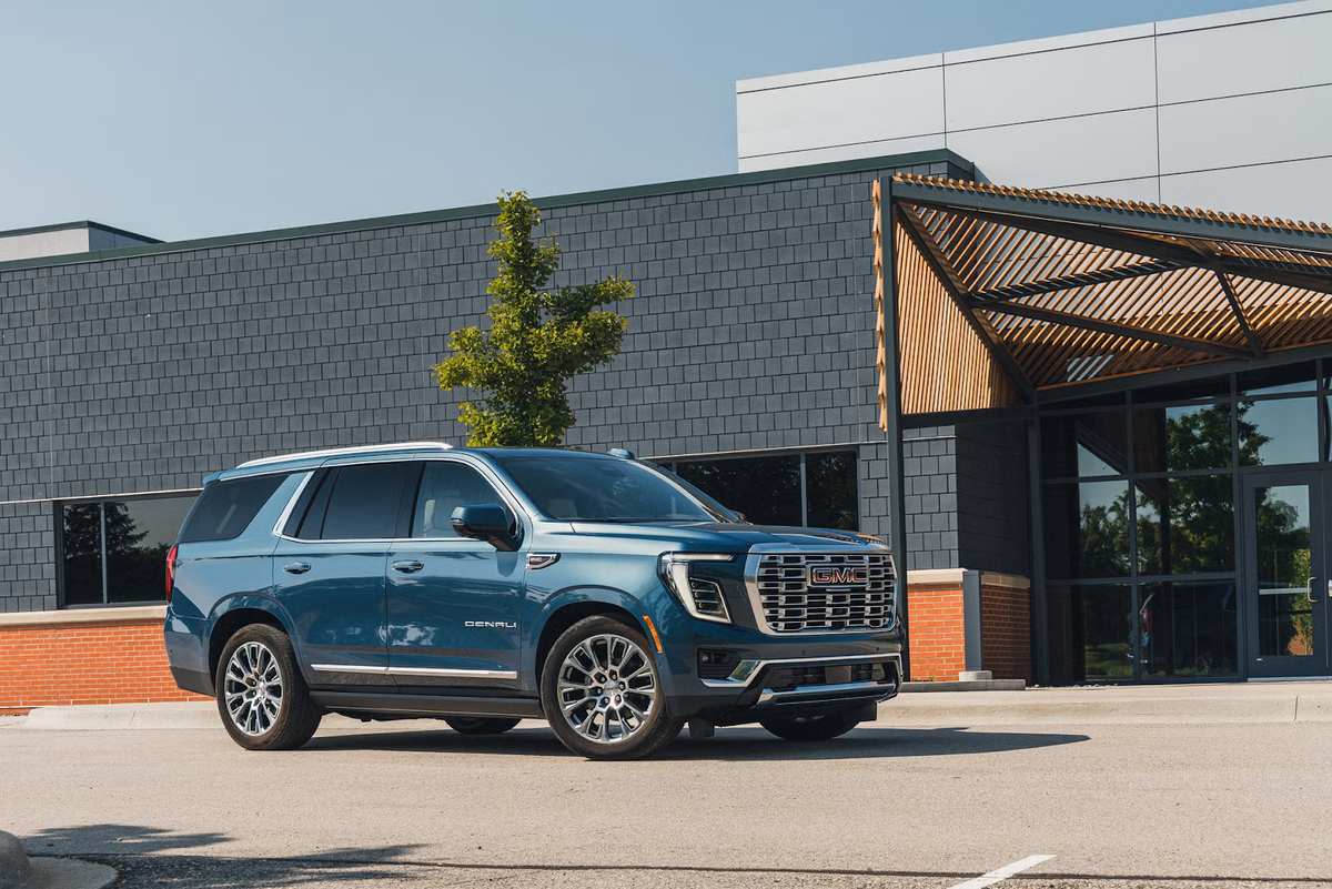 GMC Yukon Denali 2025 модельного года