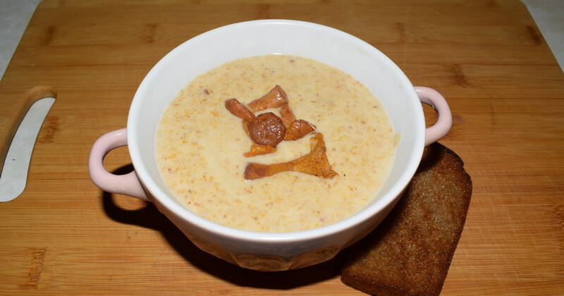 Крем-суп с лисичками