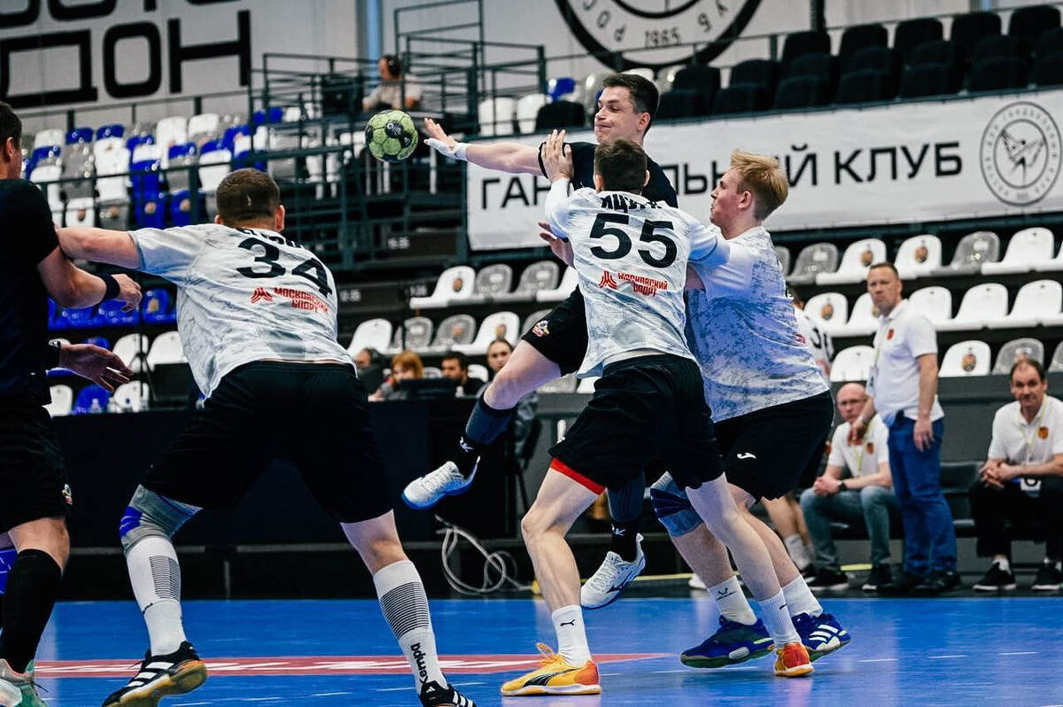    Никита Палишев в матче против столичных "академиков"