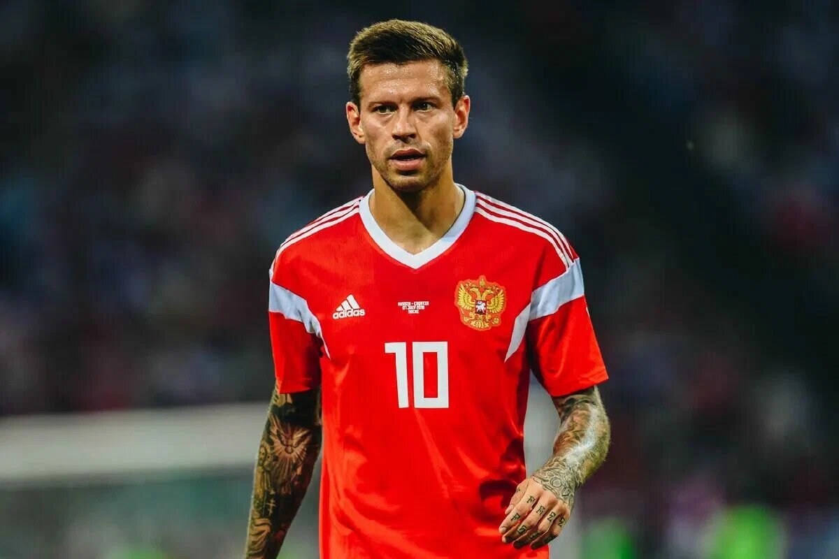 Федор Смолов 