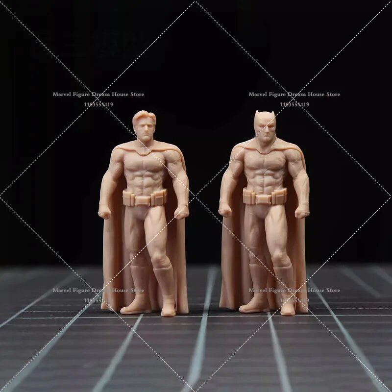 Миниатюрная кукла Hot Toys Бэтмен Бен Аффлек 1/64. Фото с AliExpress.