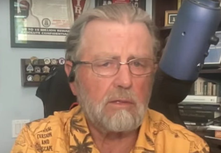 Фото: Prt Scr youtube.com / Daniel Davis / Deep Dive