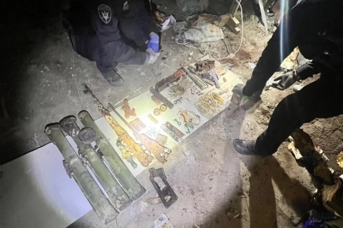    Уголовное дело завели после находки схрона оружия в гостинице в Петербурге