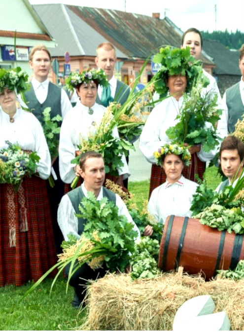 Праздник Ligo ( Лиго). Фото Яндекс. 