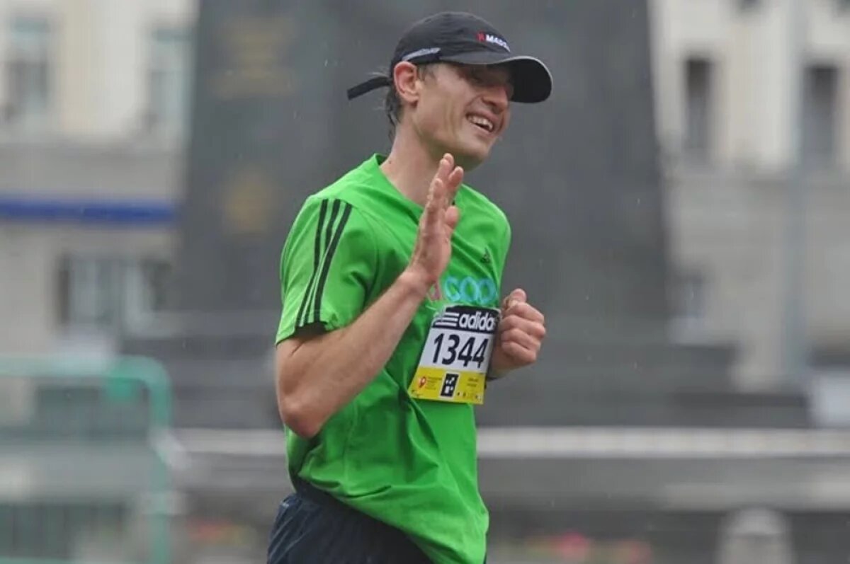    Музыкальный педагог из Москвы Евгений Махов погиб в Хибинах.