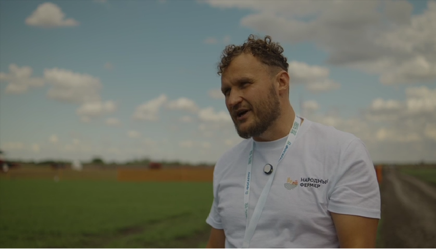 Скриншот с канала Владимира Плотова