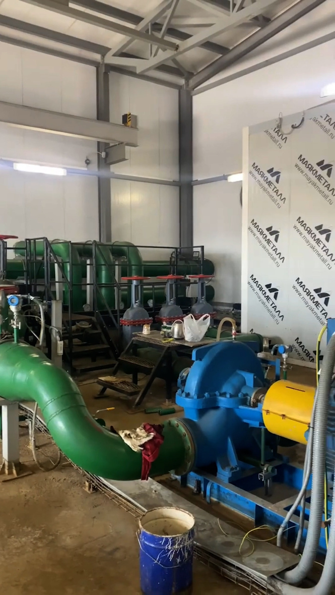 В современной промышленности блочно-модульные кустовые насосные станции (БКНС) играют критически важную роль в обеспечении технологических процессов. Их надежная работа напрямую влияет на эффективность всего производства, поэтому вопросы автоматизации таких систем становятся все более актуальными.
