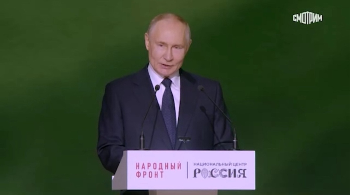    В поддержке фронта участвует без преувеличения вся Россия