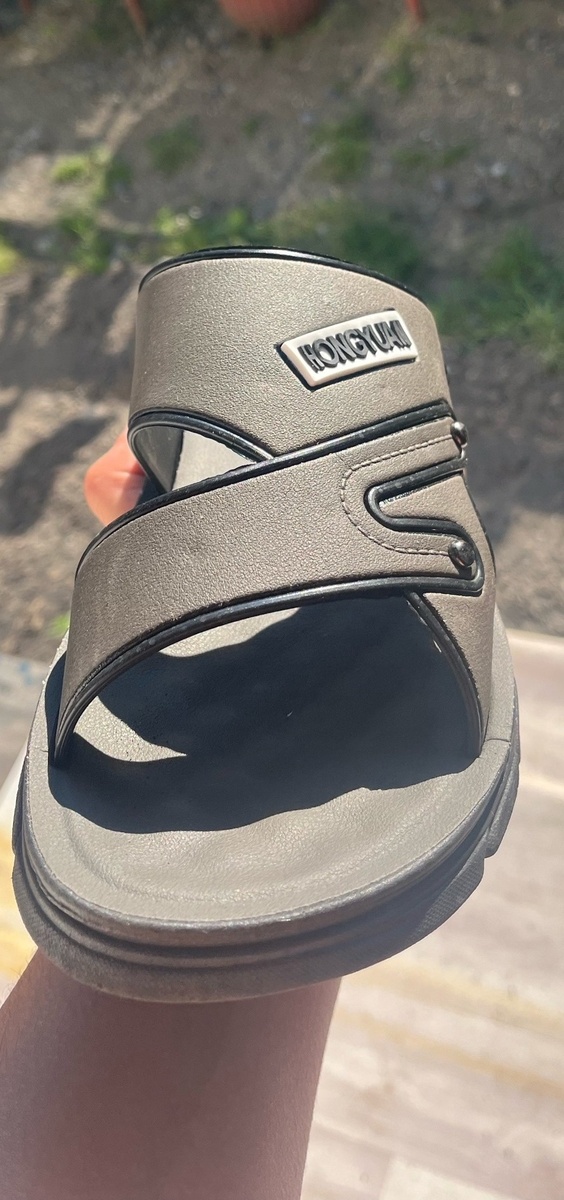 Вид спереди