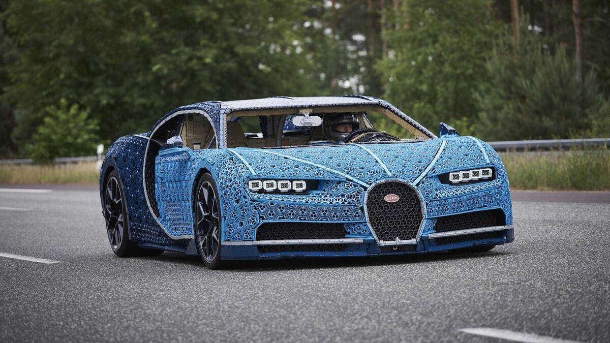 Bugatti Chiron Lego Technic