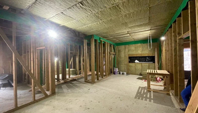  Фото своего недостроенного дома предоставила Екатерина, клиент ООО "Амперия"