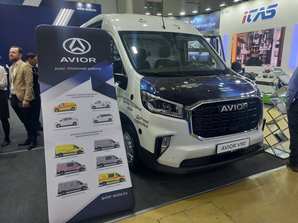 Реализация новых легких коммерческих автомобилей упала почти на треть, по итогам июня 2025 года.