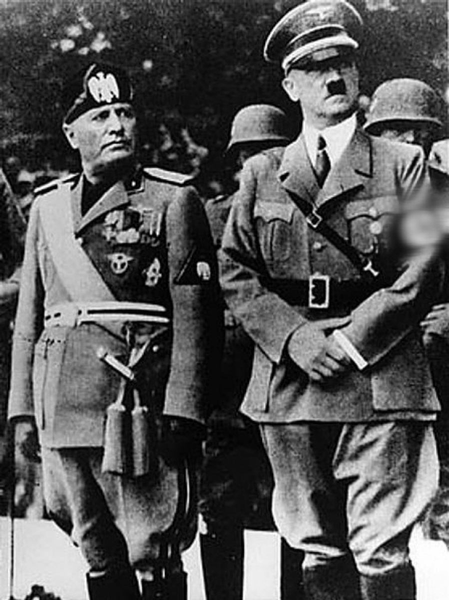    Муссолини и Гитлер в 1937 году