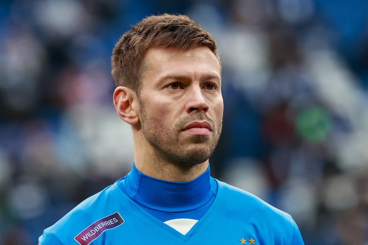    Федор Смолов