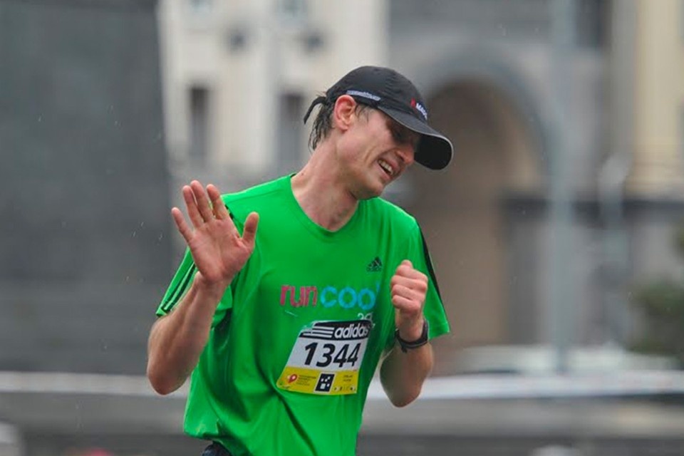    Евгений Махов увлекался спортом, участвовал в марафонах Фото: vk.com/e.makhov2013