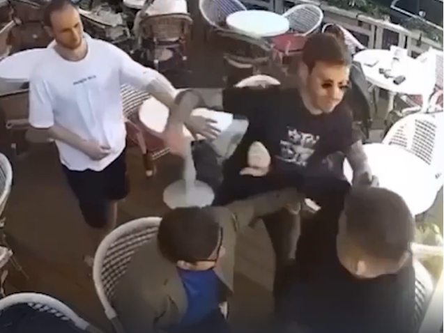 кадр из видео в "Кофемании"